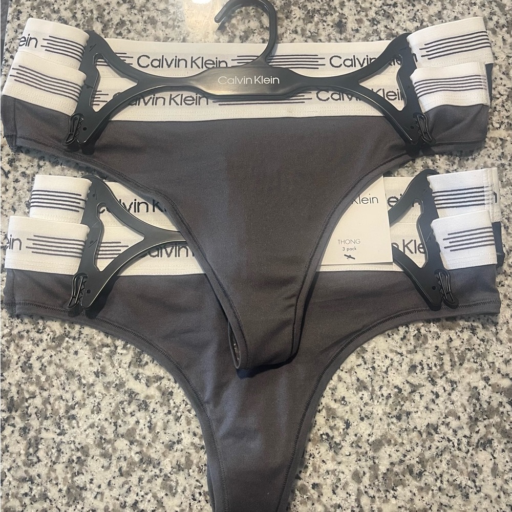 ❌SOLD❌Calvin Klein Women's Cotton Stretch Thong Panties
